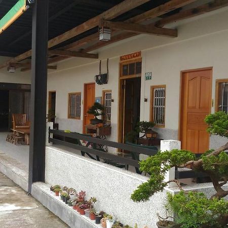 Legendary Bed And Breakfast Fenchihu Exterior foto